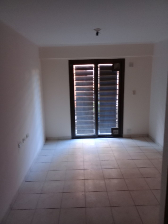 VENDO DEPARTAMENTO UN DORMITORIO CENTRO - SAN JOSE DE CALAZANS 58. APTO BANCOR