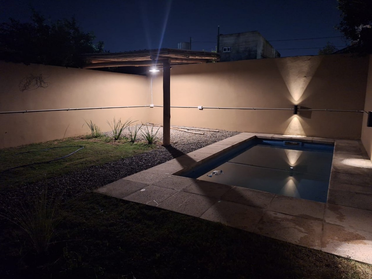 Casa en Venta de 1 dormitorio - B° San Carlos de Horizonte -Zona Sur