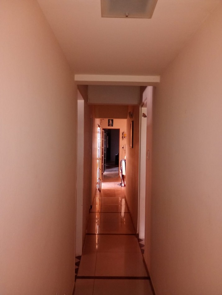 Venta casa 3 Dormitorios- Barrio Quebrada de las Rosas