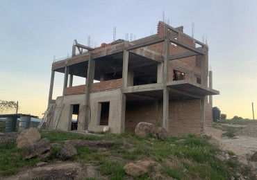 Casa en venta - Avance del 70%, lista para que le des tu toque personal. Estancia Vieja, Carlos Paz, Punilla