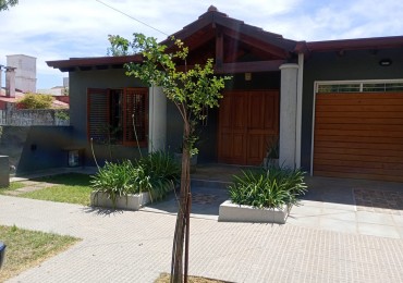 Venta casa 3 Dormitorios- Barrio Quebrada de las Rosas